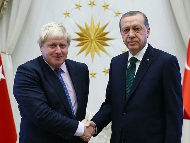 Erdoğan, Boris Johnson ile görüştü!