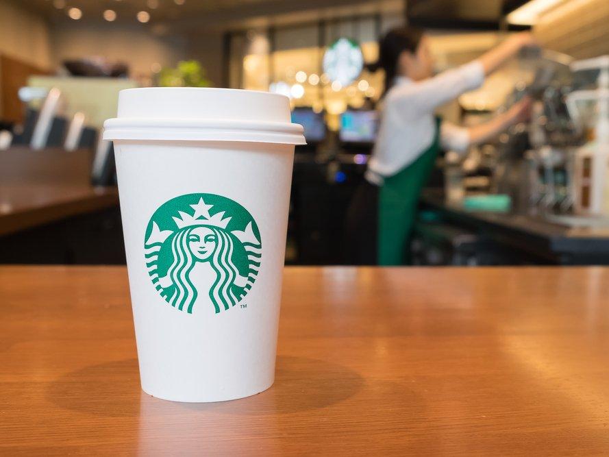 Starbucks'ın başı IŞİD'le dertte... Bardağını gören müşteri şok oldu!