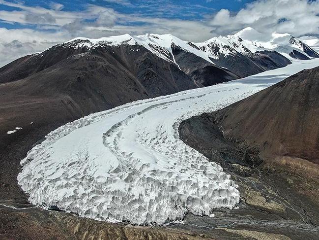 Tibet’in büyüleyici buzulları