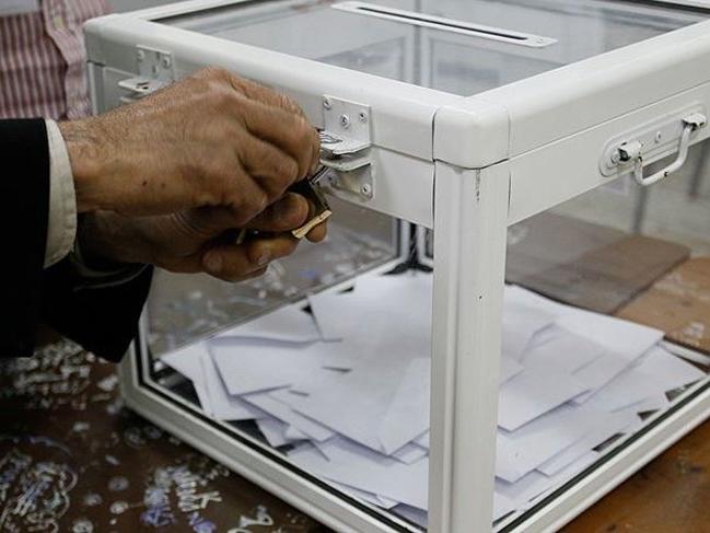 Cezayir'de seçimlerin tarihi belli oldu