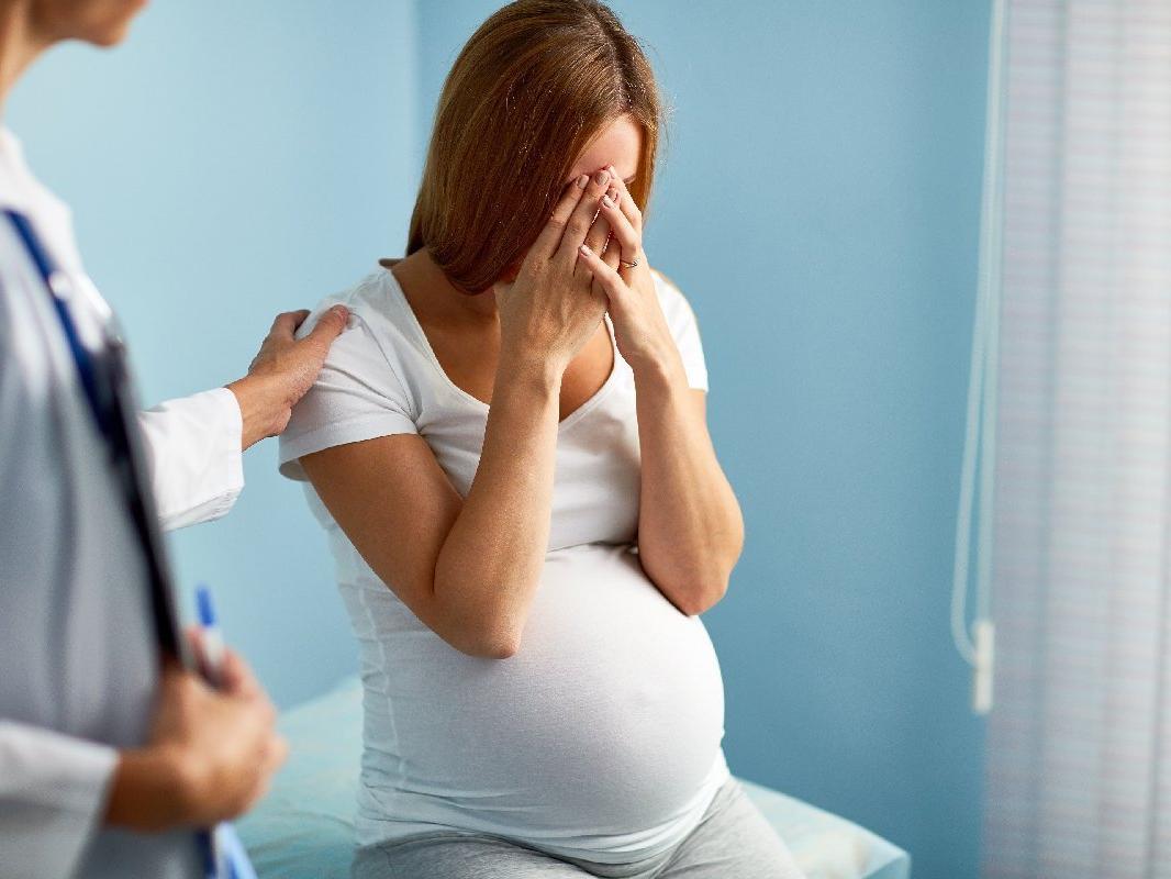 Gebelikte mutsuzlukla baş etmenin yolları: Hamilelikte mutsuzluk belirtileri nelerdir?