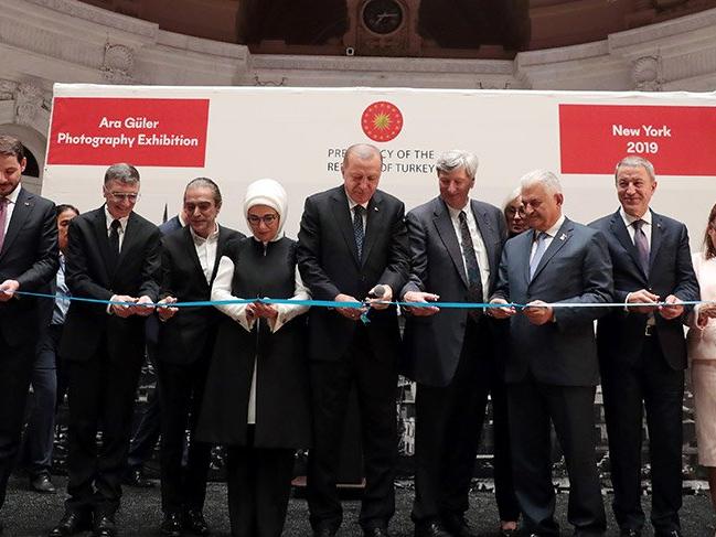Cumhurbaşkanı Erdoğan, Ara Güler Sergisi´nin açılışını yaptı