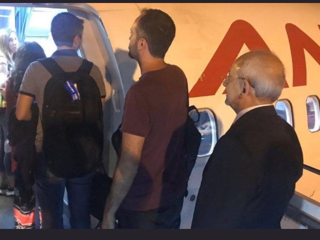 Metin Uca'dan uçakta sıra bekleyen Kılıçdaroğlu'na teşekkür