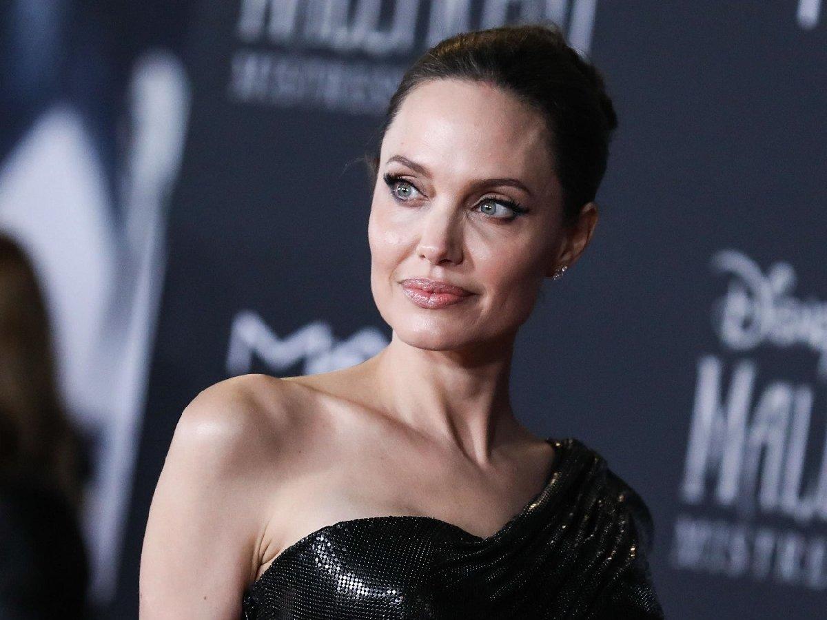 Angelina Jolie'den samimi itiraf: "Kendimi tanıyamadım"
