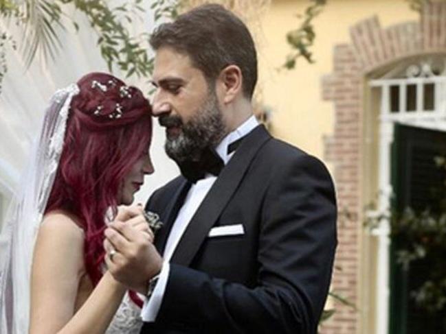 Erhan Çelik ile Özlem Gültekin evlendi
