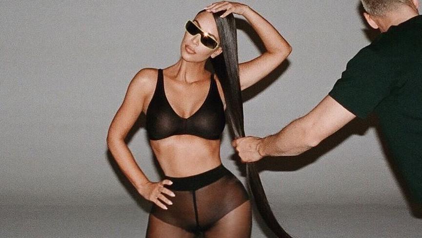 Kanye West Kim Kardashian'ın seksi giyinmesine istemediğini söyledi