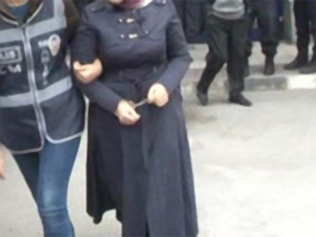 FETÖ/PDY'nin sözde Türkiye imamının kızı yakalandı