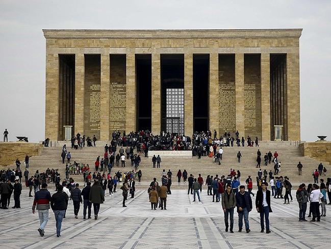 Anıtkabir’de yabancı ziyaretçi rekoru kırıldı