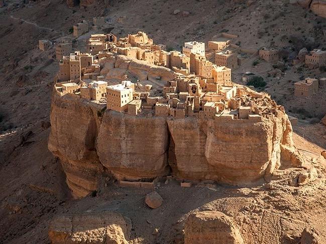 Yemen'in Yüzüklerin Efendisi'ni andıran köyü