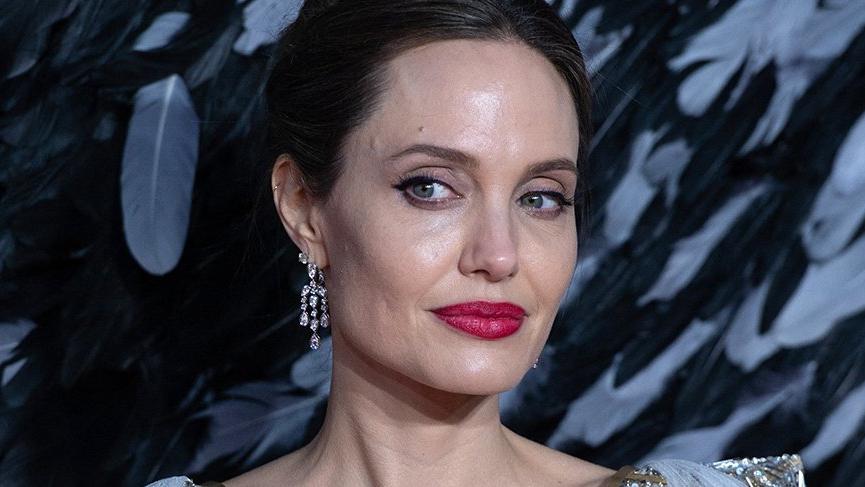 Angelina Jolie'nin film setinde bomba paniği