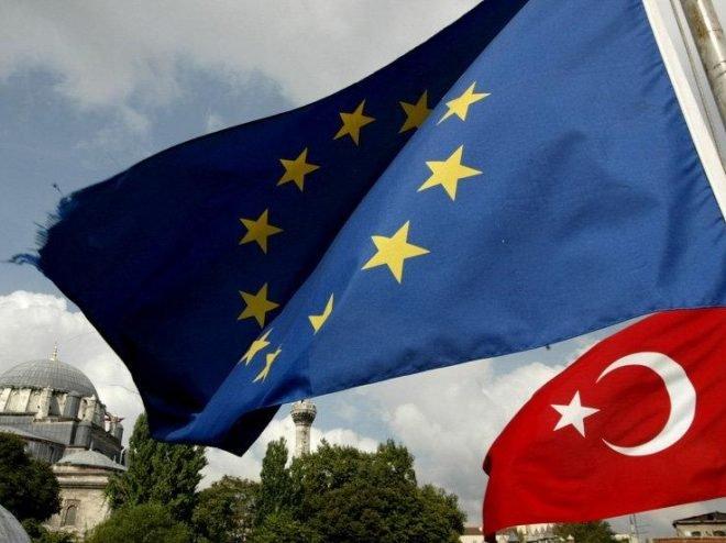 Avrupa Birliği'nden kritik Türkiye açıklaması: On milyonlarca Euro vereceğiz