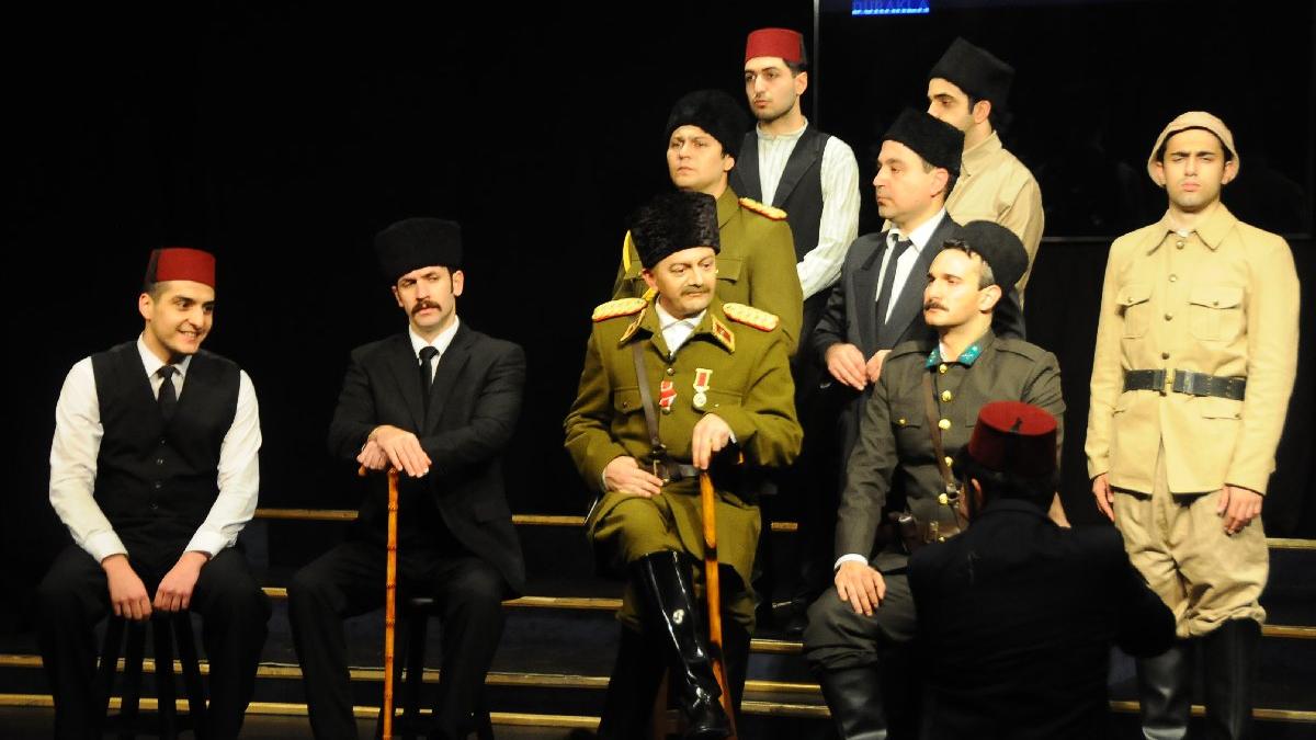 Yılmaz Özdil'in kitabı Mustafa Kemal, sahneye taşındı