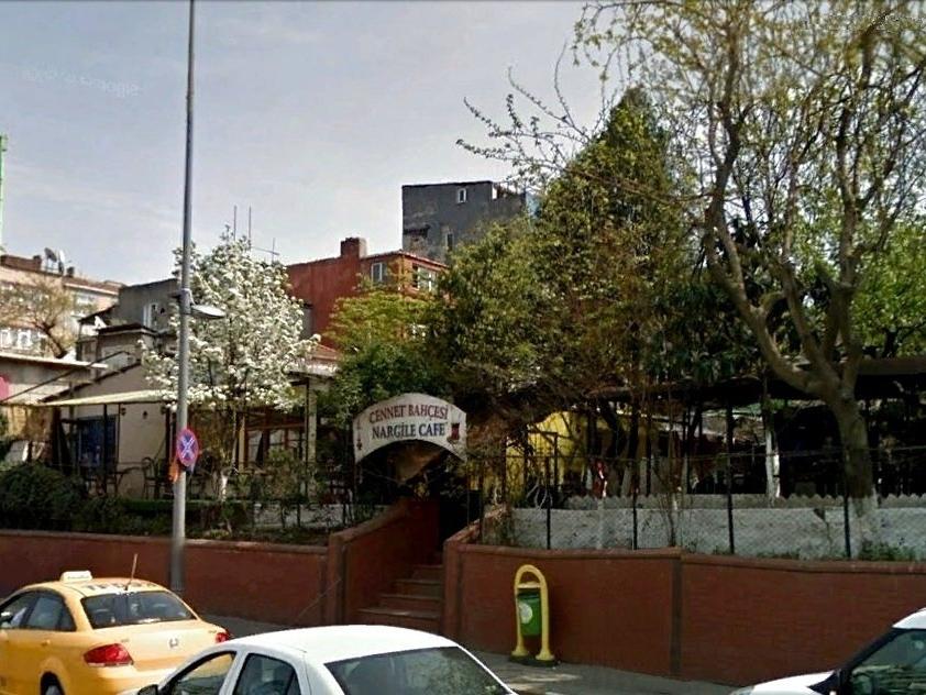 İzmir Büyükşehir Belediyesi'nin Beyoğlu'ndaki arsasına satış kararı