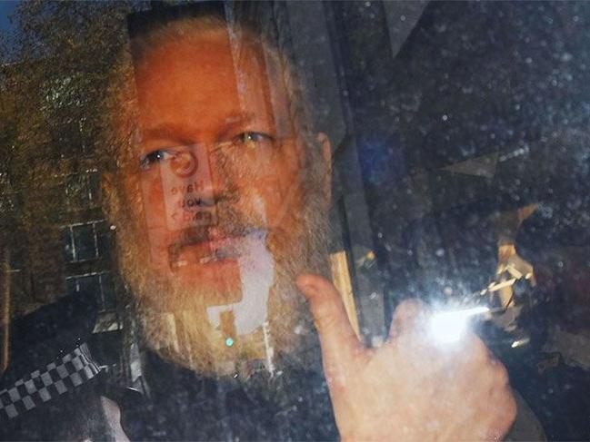Wikileaks'in kurucusu Assange hakkında flaş karar!