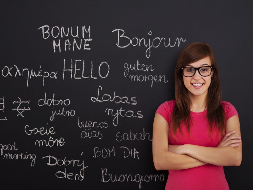 25 dil bilen Emin Gulu: Dil okuyarak öğrenilmez