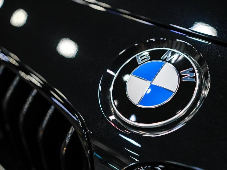 BMW'nin iki modeline Altın Direksiyon Ödülü