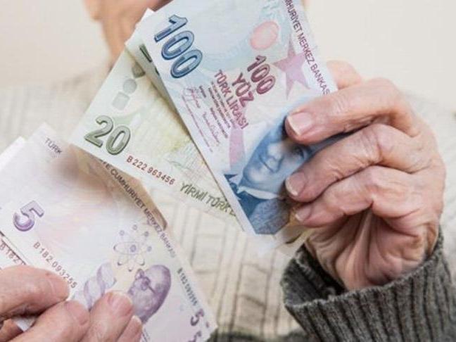 Emekliler ocak ayında ne kadar zam alacak? Emekli maaş zammı ne zaman belli olacak?