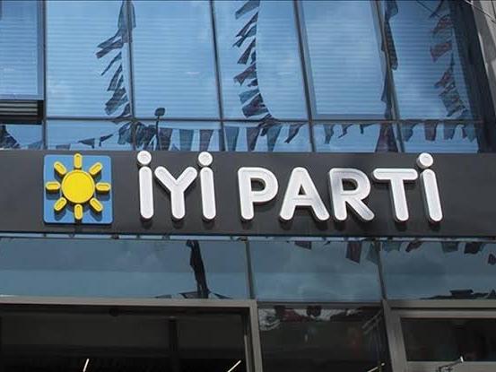 İYİ Parti Uşak İl Başkanı Yıldırım istifa etti