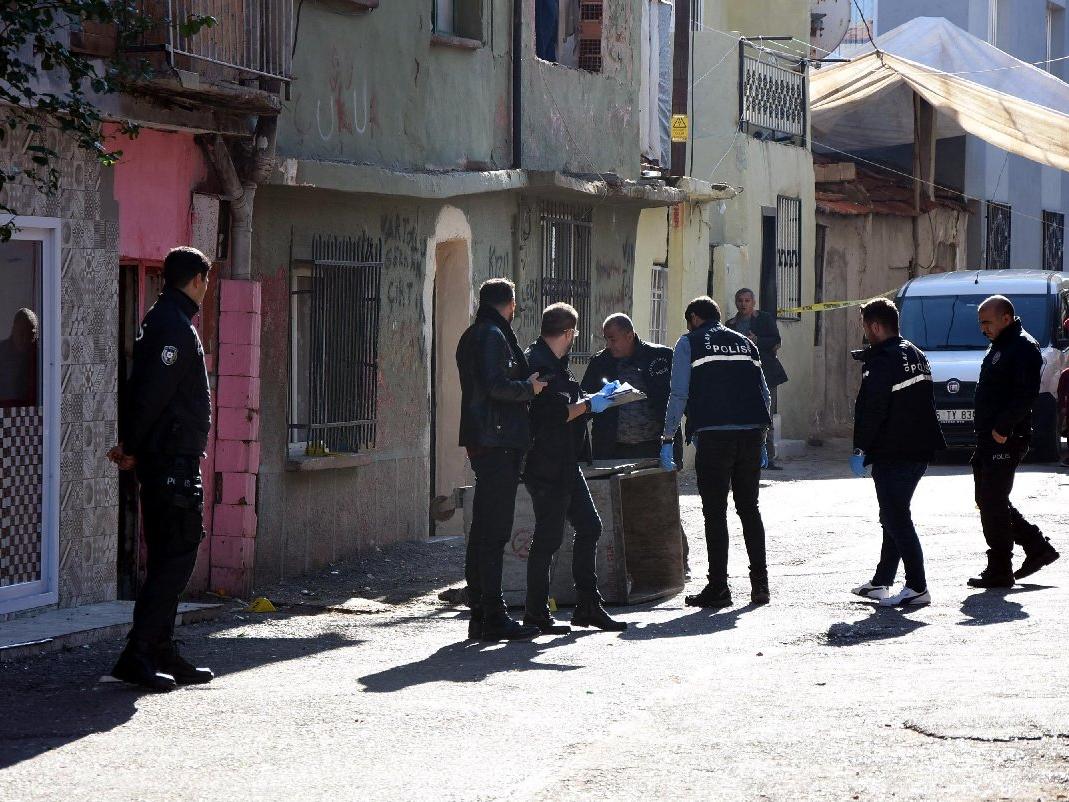 İzmir'de çatışma: Yaralılar var