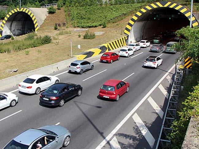 Bolu Dağı Tüneli çift yönlü olarak trafiğe kapatılacak
