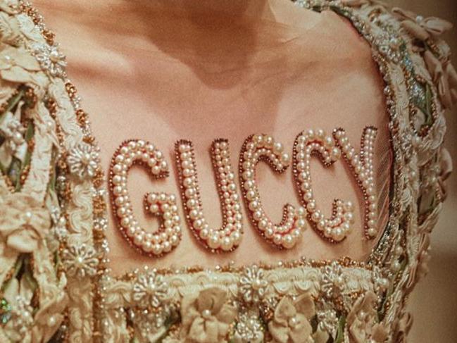 Gucci, ürünlerinin sahtesini yapan ve satan herkese bir ürün için 2 milyon dolarlık dava açıyor