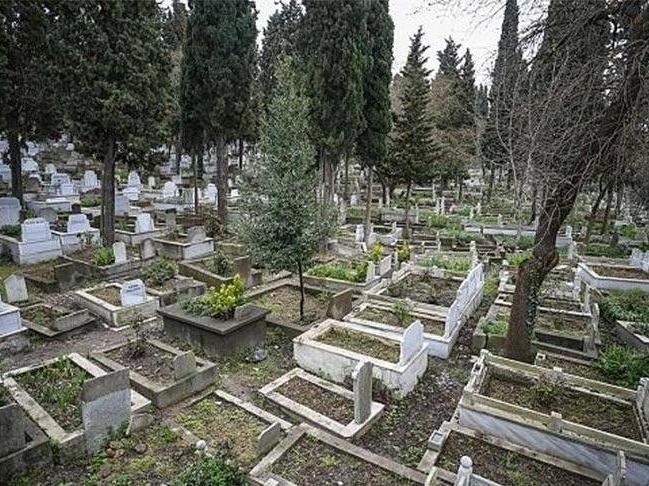 İstanbul'da mezar yerlerine zam