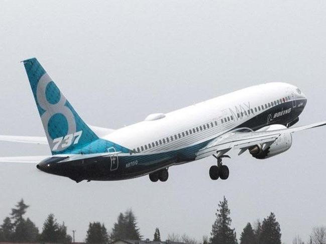 Boeing, sorunlu 737 Max modelinin üretimine ara veriyor