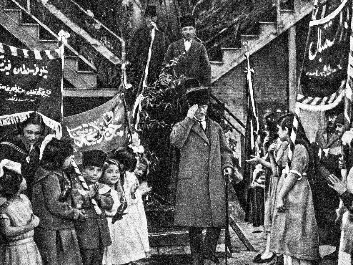 Adana'nın kurtuluşu kutlanıyor! İşte 5 Ocak 1922 Adana'nın düşman işgalinden kurtuluşunun...