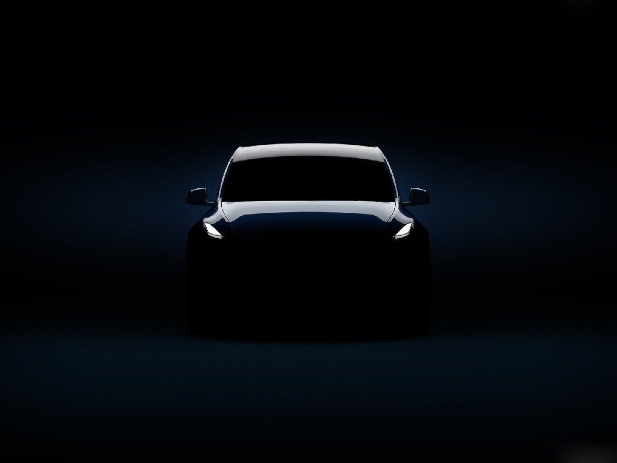 Tesla, Model Y üretimine başlıyor!