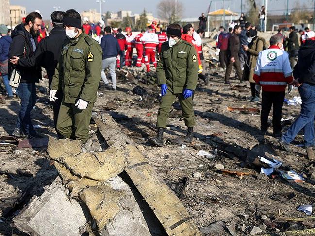 İran, Ukrayna uçağının düşüş nedenini açıklayacak