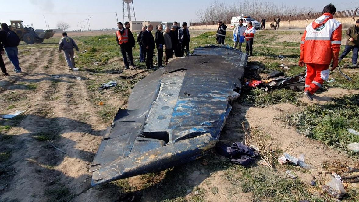Dünyanın hop oturup hop kalktığı gün yaşandı! Uçak kazasıyla ilgili İran'dan bomba itiraf
