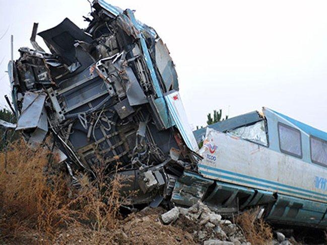 Ankara'daki tren kazası davasında 2 sanığa tahliye kararı