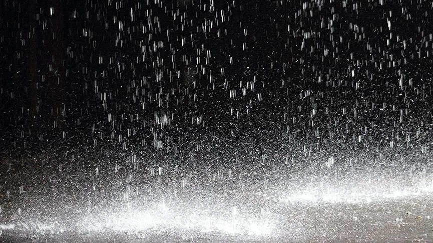 İstanbul'da asit yağmuru bekleniyor! Uzmanlardan 'önleminizi alın' uyarısı
