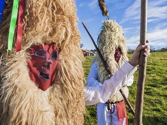 İspanyolların tuhaf festivali Sidro