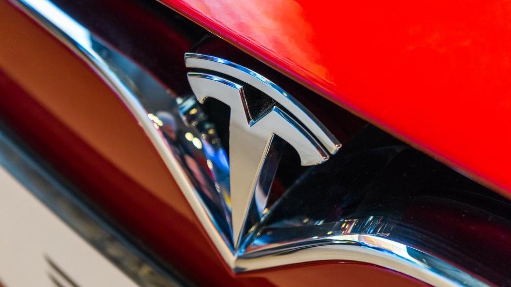 Tesla, Volkswagen'i geçti!