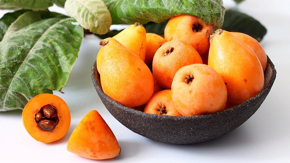 Yenidünya kaç kalori? Yenidünya meyvesinin besin değerleri ve kalorisi