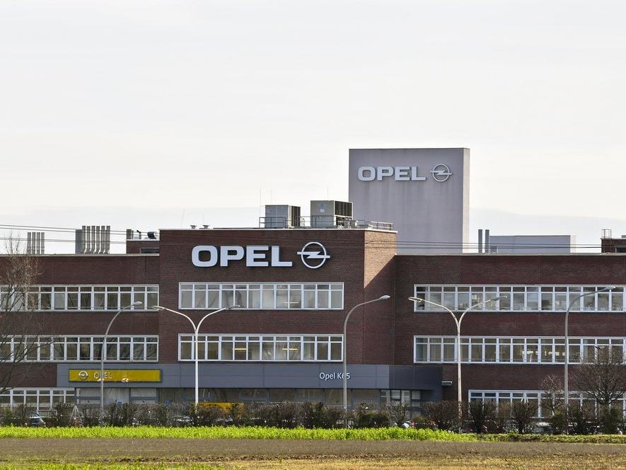Opel'den milyar euroluk yatırım!