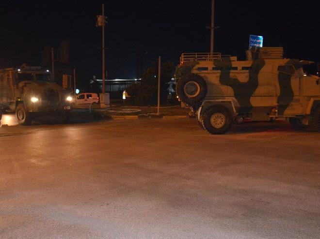 Reyhanlı ve İdlib'e komando ve askeri araç takviyesi!