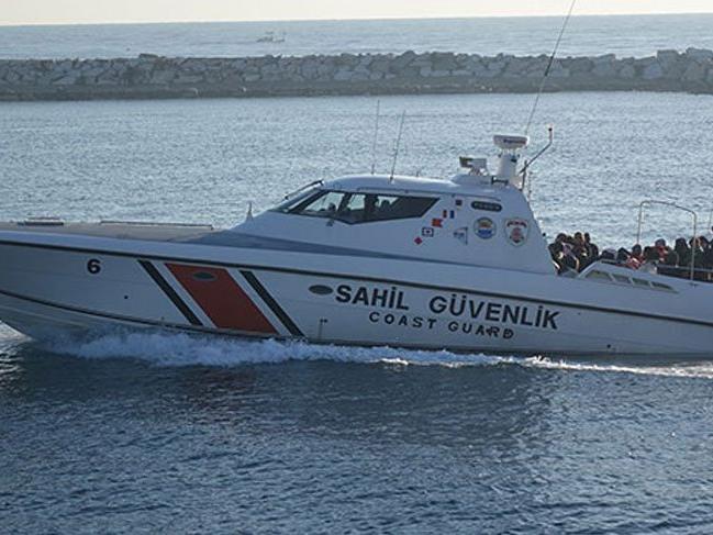 Mersin'de göçmen teknesi battı: 2 cansız bedene ulaşıldı