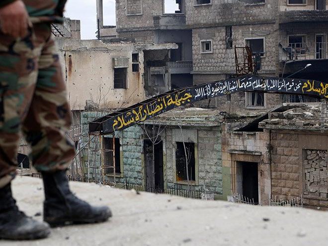 Reuters duyurdu: Rejim güçleri, İdlib'deki kritik noktaya girdi