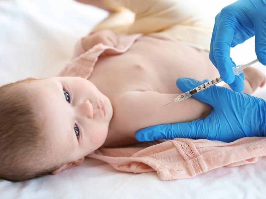 Bebeklerin aşı takvimi: Ne zaman hangi aşı yapılır?
