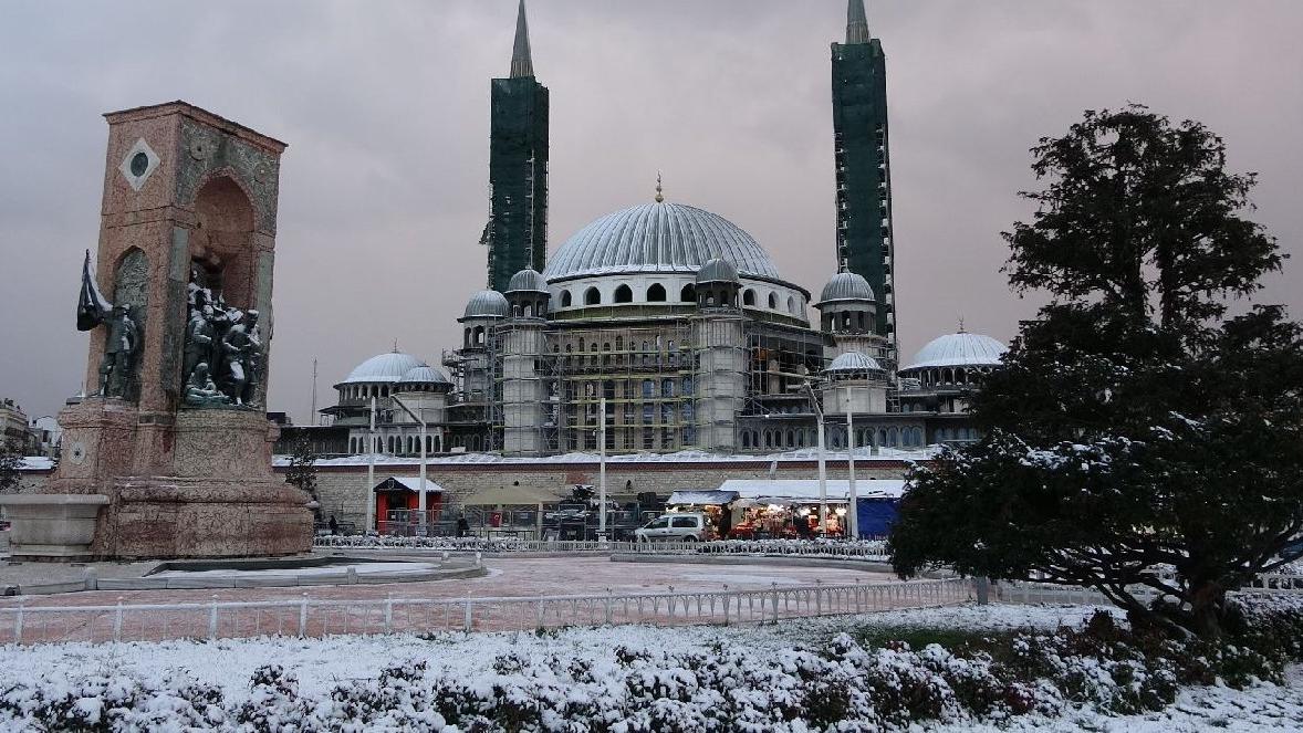 Son dakika: İstanbul'da kar ne zaman bitecek? Soğuklar bitmiyor!