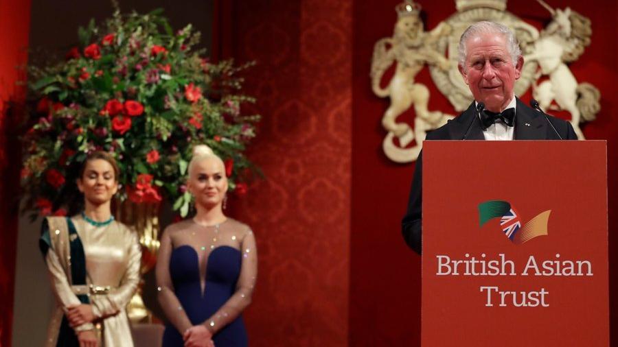 Prens Charles, Katy Perry'den bitkilerine şarkı söylemesini istemiş