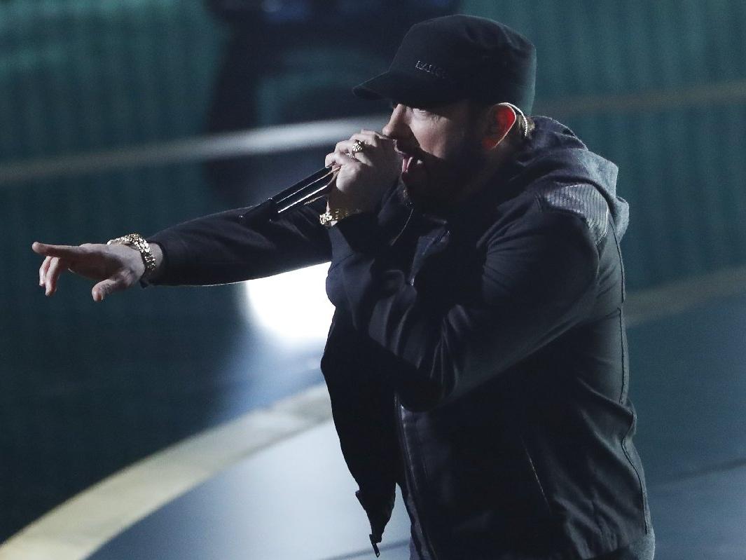Eminem, 17 yıl sonra neden Oscar'da sahneye çıktığını açıkladı