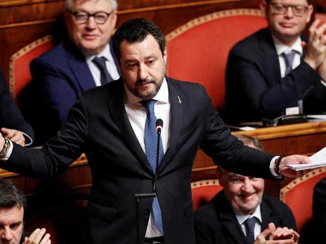 Aşırı sağcı partinin lideri Salvini: Türkiye gibi yapmalıyız!