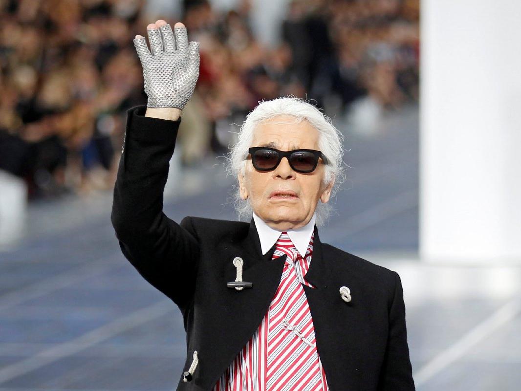 Geçen yıl hayatını kaybeden Karl Lagerfeld'in ölüm yıldönümü
