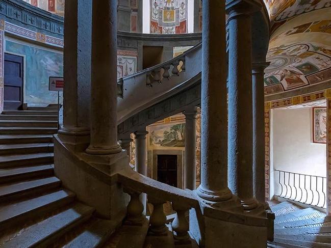 Rönesans döneminin ihtişamlı yapısı: Villa Farnese