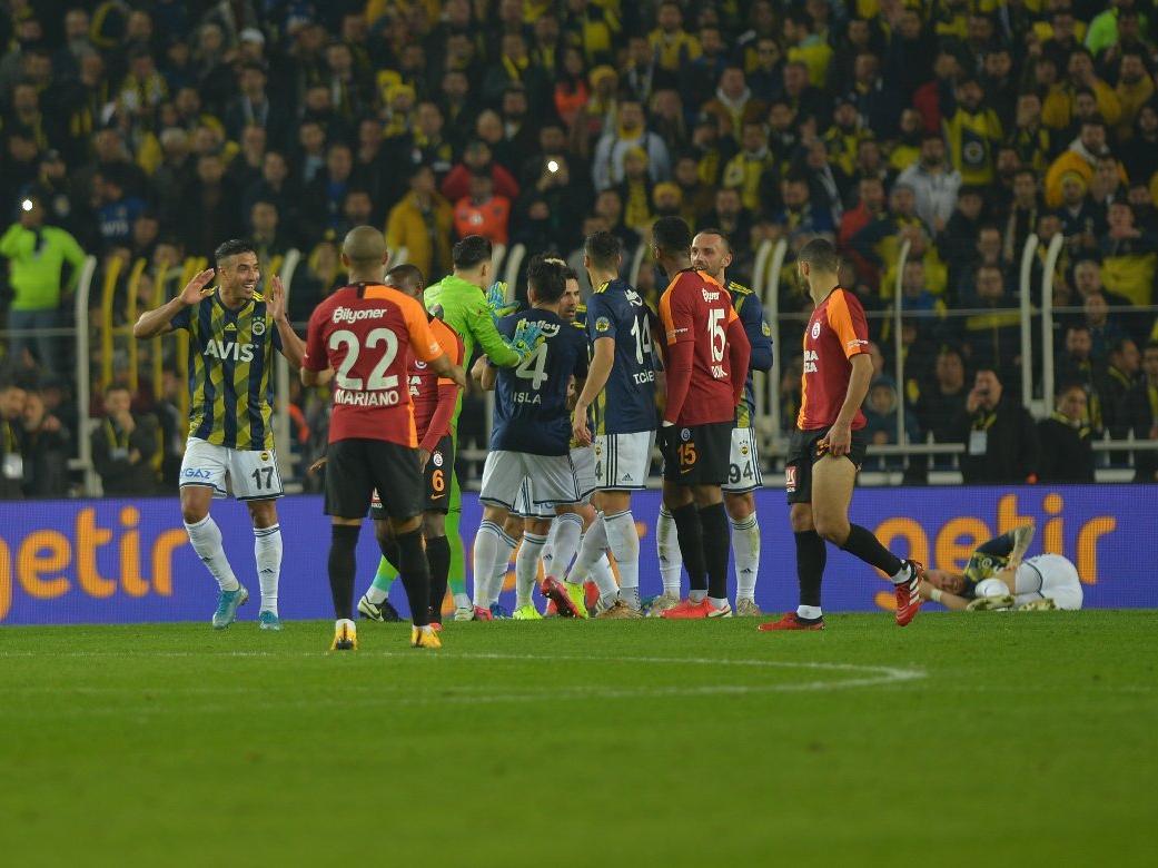 Fenerbahçe Galatasaray maç özeti: Yıllar sonra gelen deplasman galibiyeti!