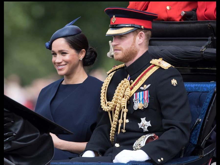Meghan Markle ve Prens Harry sert çıktı: 'Kraliyet kelimesi kraliçenin malı değil'