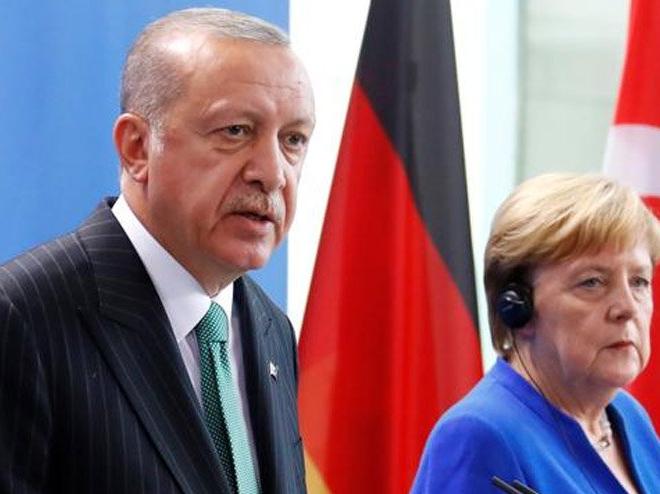 Erdoğan'la görüşen Merkel, İdlib saldırısını kınadı!
